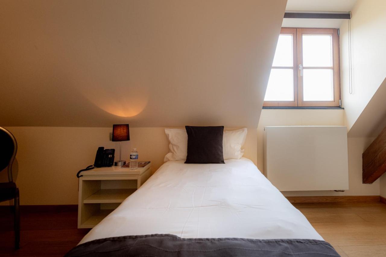 Hostellerie De Biek Moorsel Luaran gambar